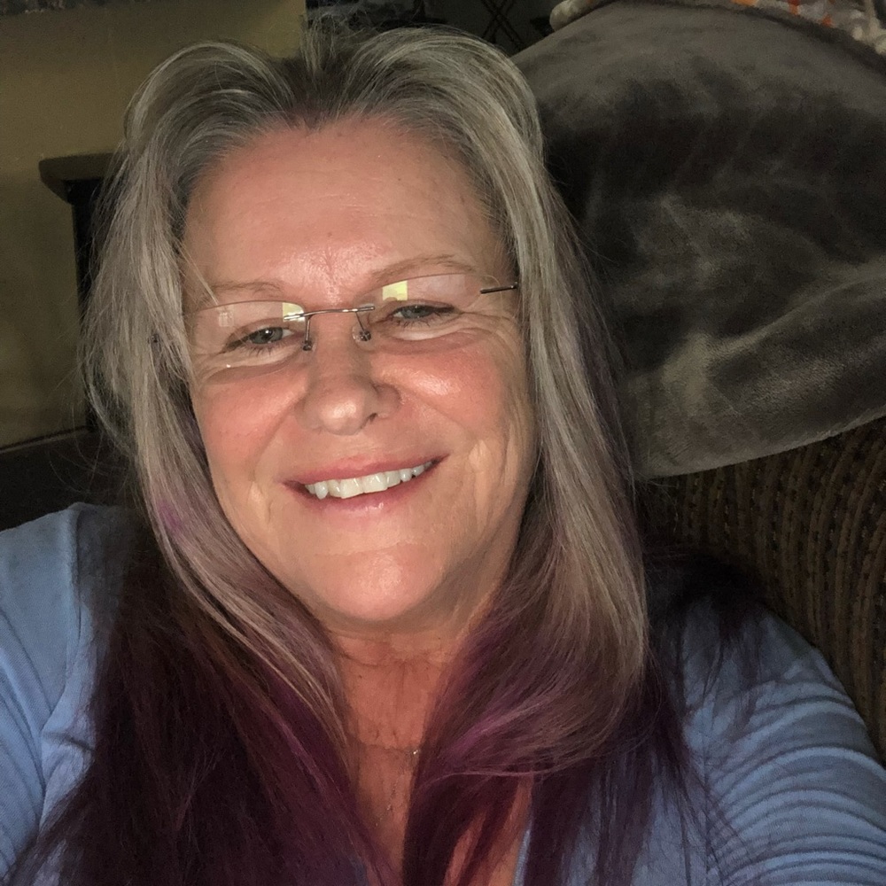 Meet your Posher, Robin